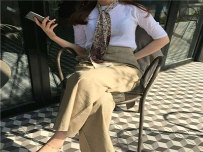 被女同学摁住玩弄小ji ji,校园冒险，趣味解锁-2